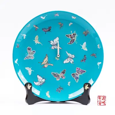 蝴蝶纹彩色圆形壁钟