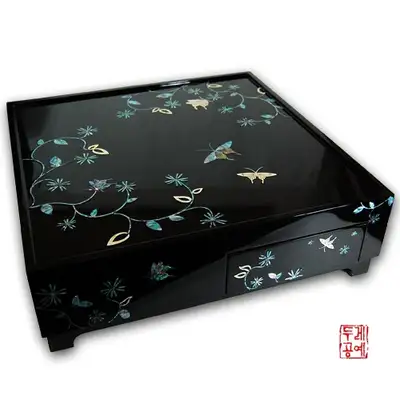 茶桌兼用坐卓(蝴蝶纹)