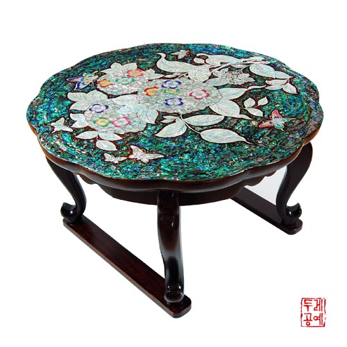 Hydrangea Colored Mother-of-Pearl Inlay Folding Table