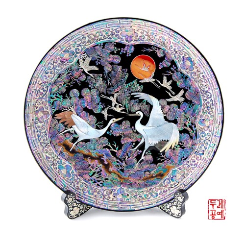 Moonlight Flock of Cranes Pearl Inlay Round Tray