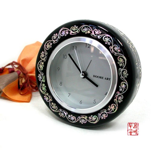 Mother-of-Pearl Round Wall Clock