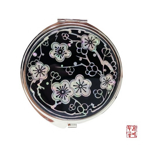 Plum Blossom Pattern Hand Mirror