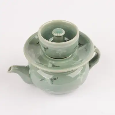 明匠啓英盃(青瓷雲鶴)