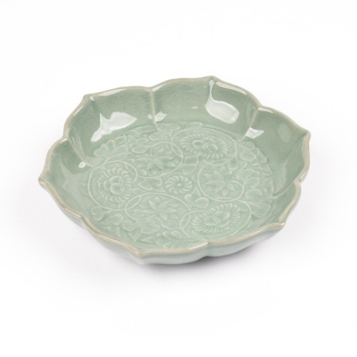 Celadon Peony Scrollwork Round Dessert Plate