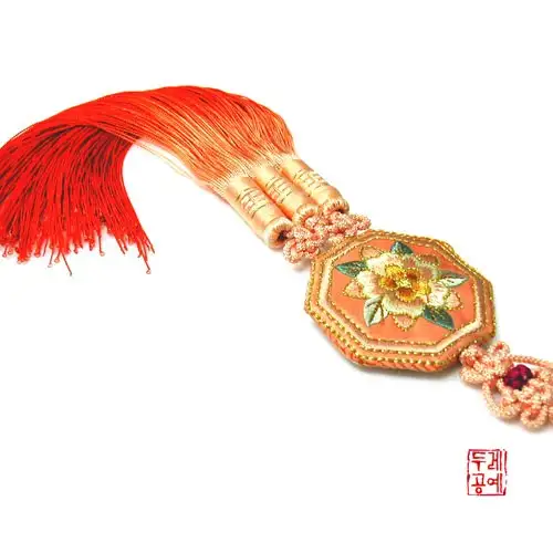 八角花绣络子 4
