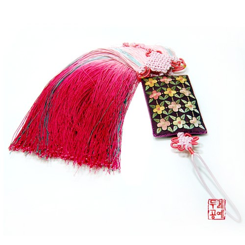 Flower Lattice Norigae 5
