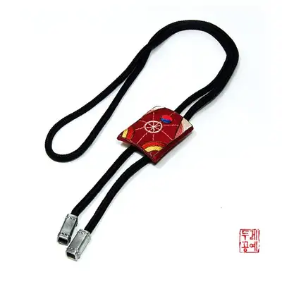 刺绣盾牌Y字挂绳(红色)