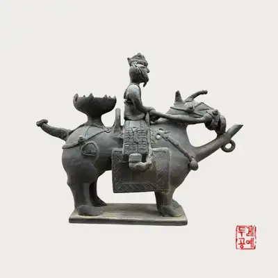 騎馬人物形土器