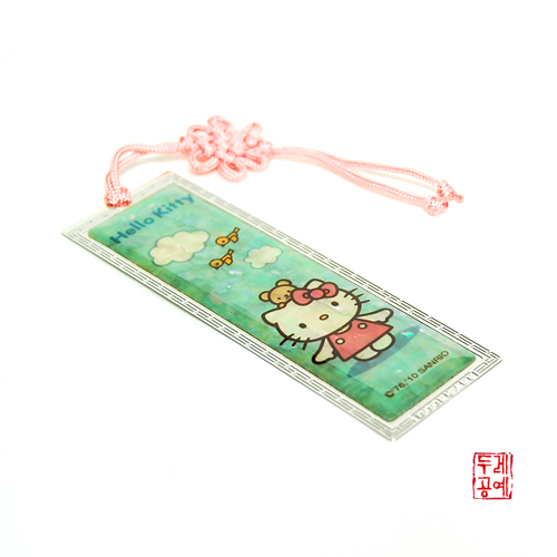 Hello Kitty Teddy Bookmark