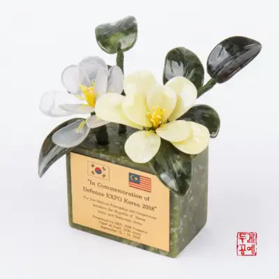 天然玉奖牌