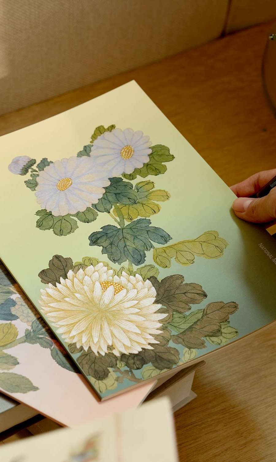 Lined Notebook (Chrysanthemum) National Museum of Korea Specialty Product
