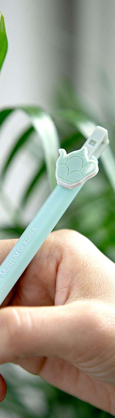 Celadon Ballpoint Pen (Bamboo Shoot-Shaped Ewer)