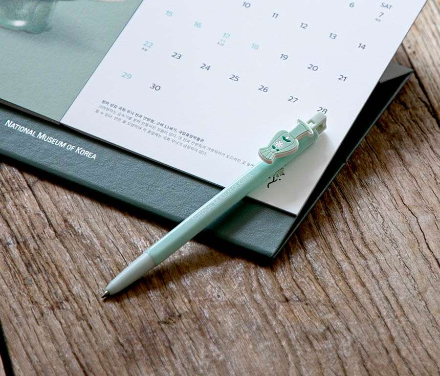 Celadon Ballpoint Pen (Peony Motif Vase)