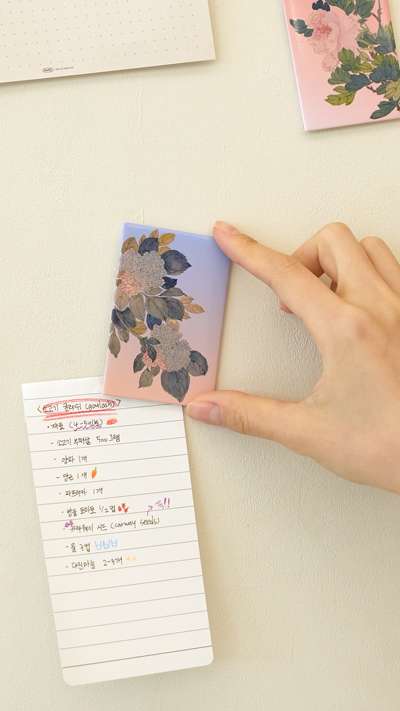 Calligraphy and Painting Magnet (Hydrangea) - National Museum of Korea Exclusive