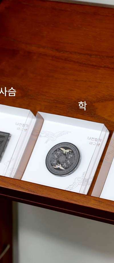 Nacre Lacquerware Magnet 2 <2023 Muzz Contest Selection>