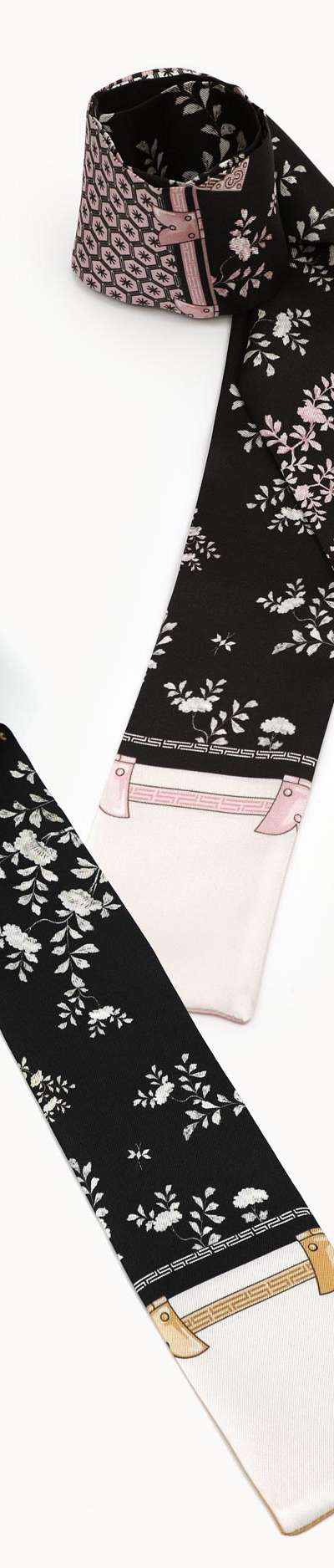 [Chilk, Painting Asia] Mother-of-Pearl Scarf