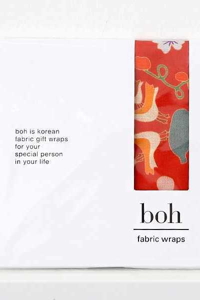 Single-Layer Bojagi with Embroidered Pattern Red