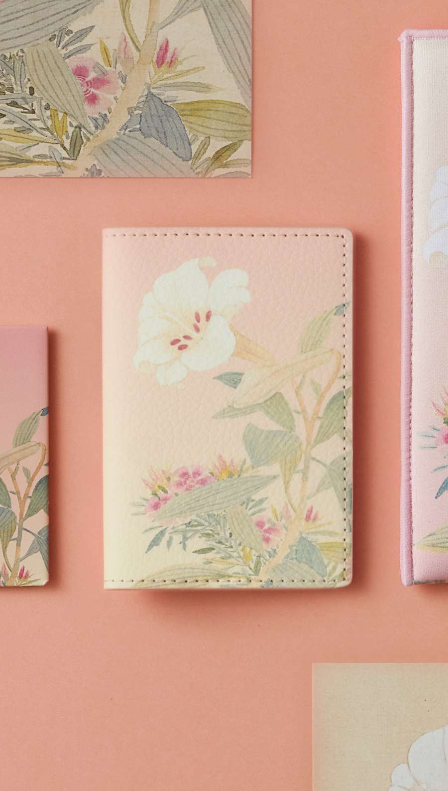 Card Wallet (Lily) - National Museum of Korea Signature Product