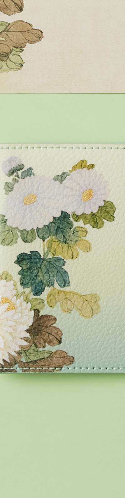 Card Wallet (Chrysanthemum) - National Museum of Korea Specialty Product
