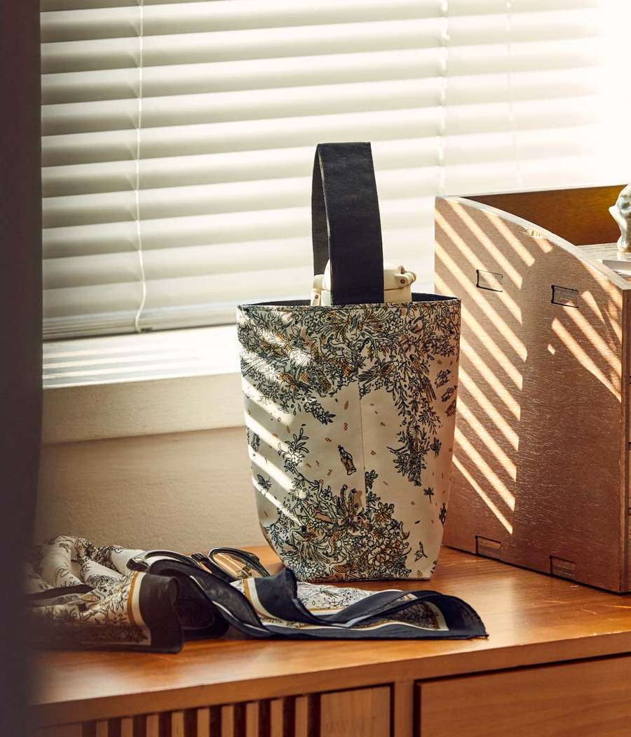 [Exhibition] Uigwe Exhibition: Gisamjin Pyoririjnchcaneuigwe Tumbler Bag