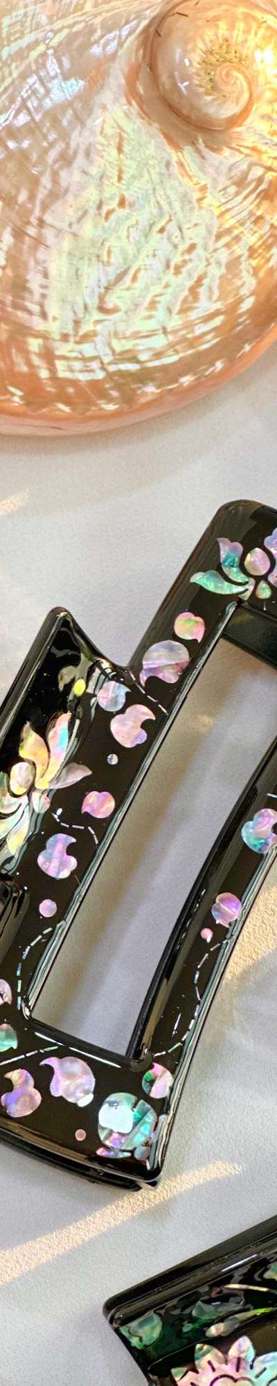 Mother-of-Pearl Claw Hair Pin