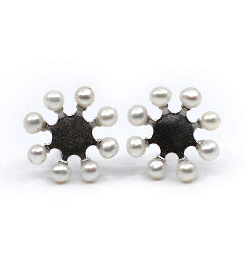 Paljooryeong Earrings