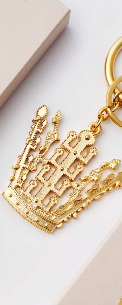 Cheonmachong Gold Crown Keyring APEC 2025 KOREA — Korean Craft Design Culture Promotion Foundation Collaboration