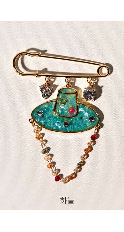 Gat Brooch <2024 Mutes Design Competition Selection>
