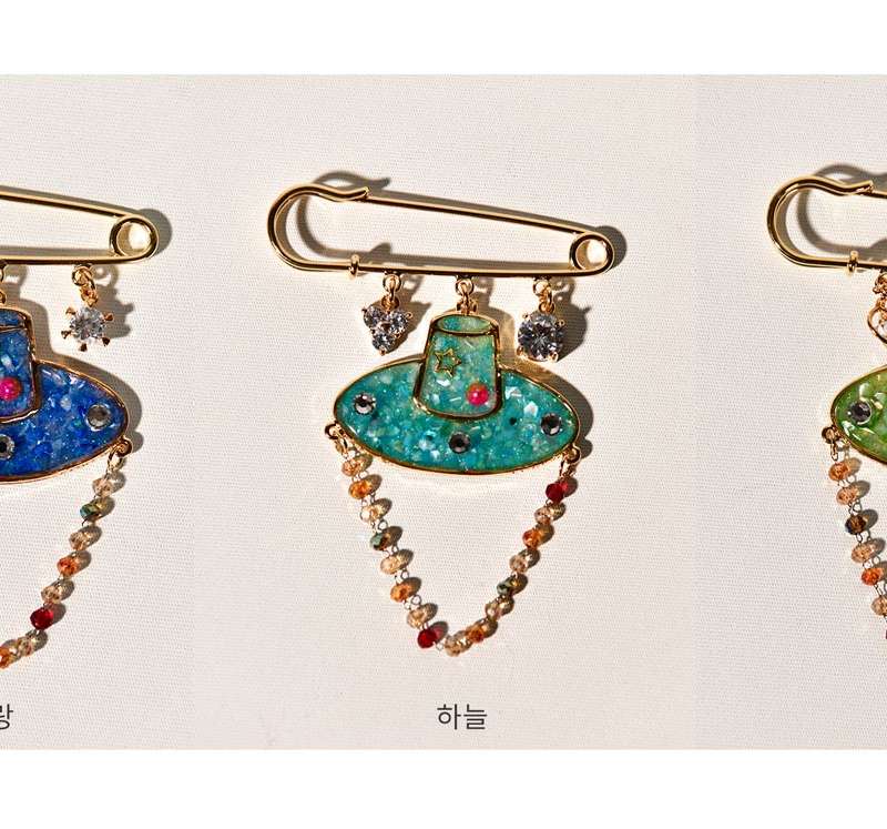 Gat Brooch <2024 Mutes Design Competition Selection>