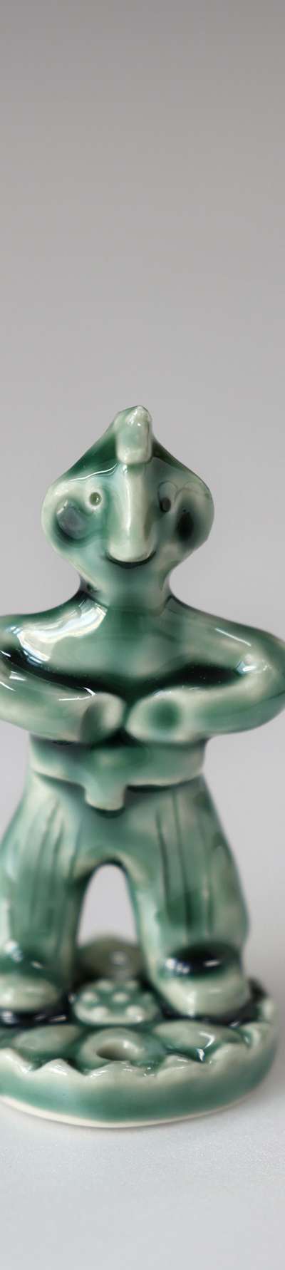 Incense Holder with Hands-on-Waist Clay Figurine <National Gyeongju Museum Exclusive>