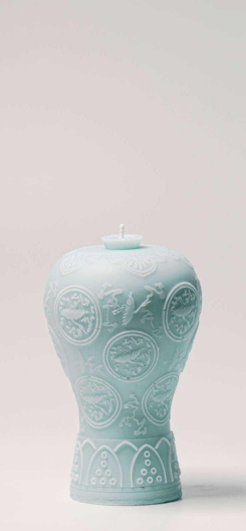 Celadon Inlay Cloud Crane Pattern Maebyeong Scented Candle <2023 Moodz Competition Selected Work>