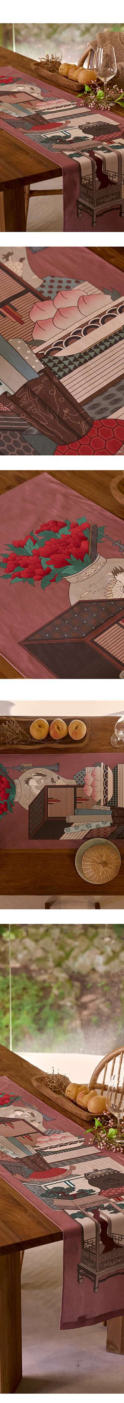 Chaekgeori Table Runner (Burgundy) <2025 Muse Competition Selected Work>