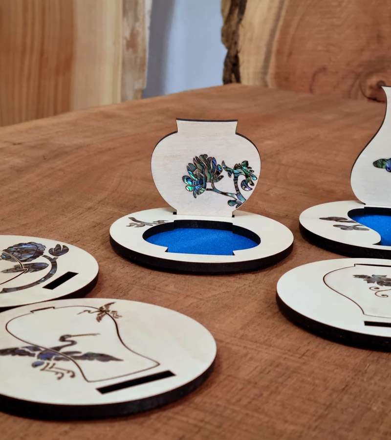 Ceramic Inlaid Mother-of-Pearl Coaster <National Gwangju Museum Ceramic Culture Center Exclusive Product>