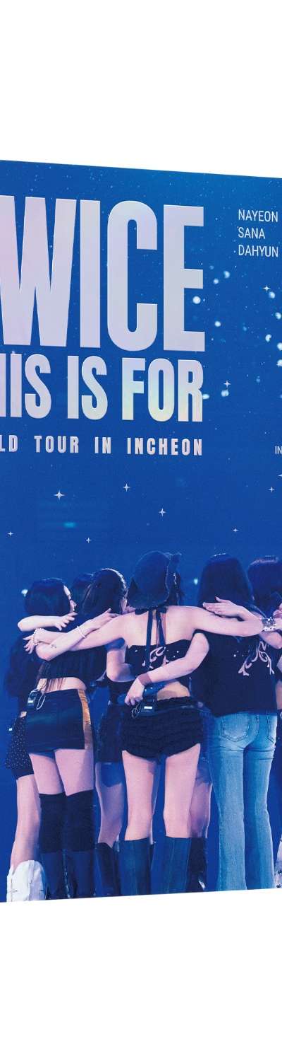TWICE - [THIS IS FOR] WORLD TOUR IN INCHEON Blu-ray