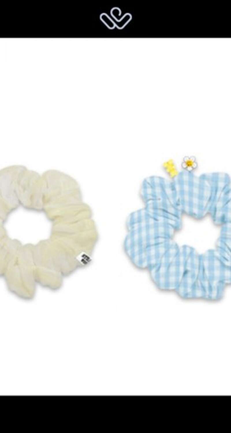 Ha Sung Woon [STRANGE WORLD] Official MD - Scrunchie