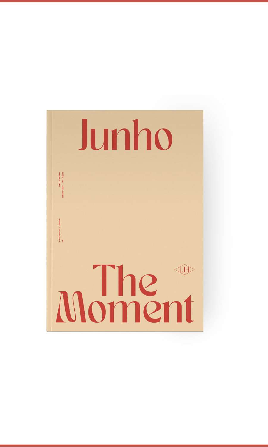 2022 Lee Junho FANMEETING [JUNHO THE MOMENT] PHOTOBOOK