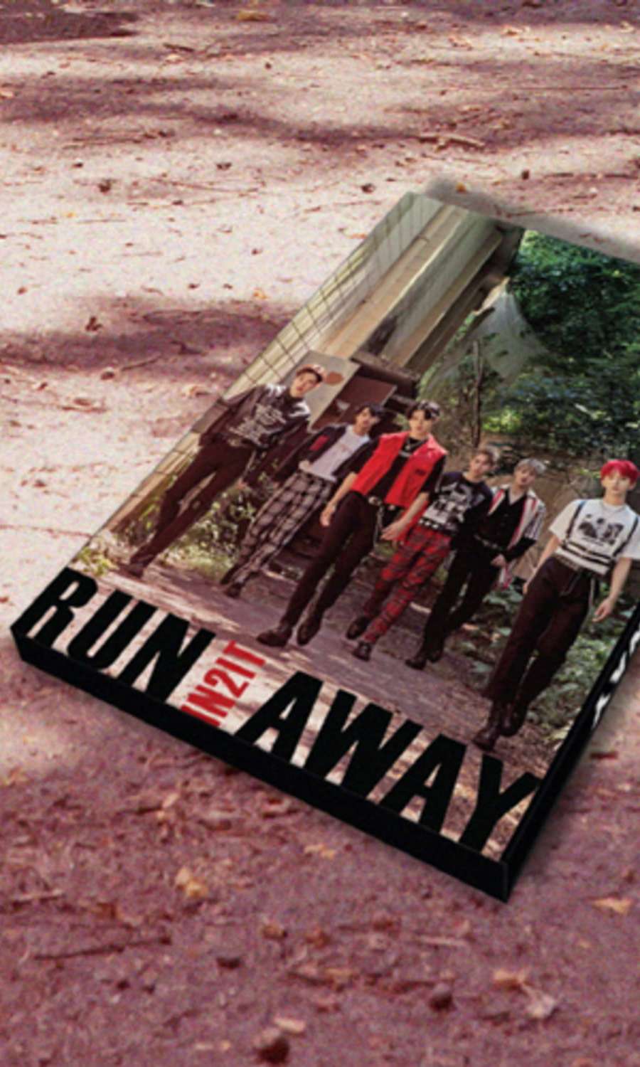 IN2IT - Single Kit Album [RUN AWAY]