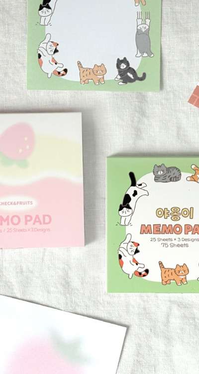 Check and Fruits & Meow Memo Pad
