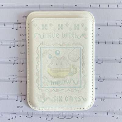 ホワイト MagSafe カードウォレット meow teahouse : 午後の猫