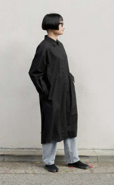 プレーンシャツ ONE-PIECE WOMAN black