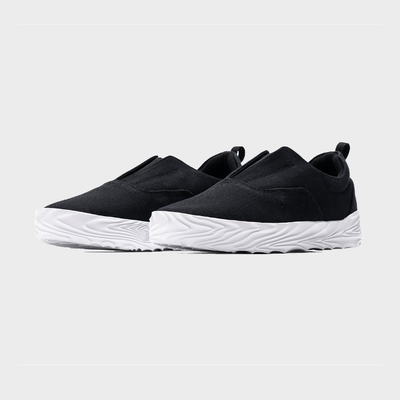 L011 MUCK (BLACK/WHITE)
