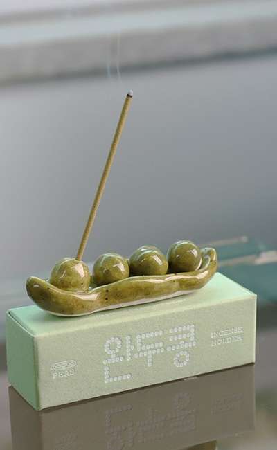オイムー Peas incense holder