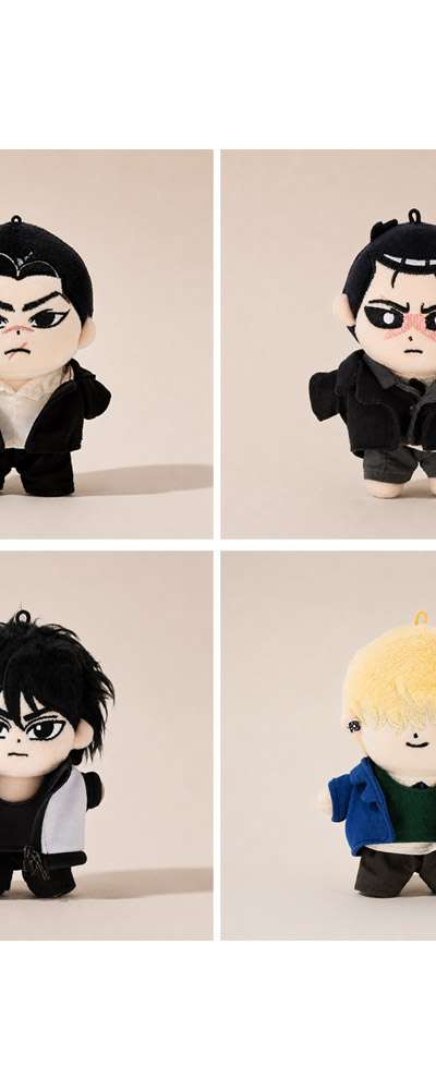 Dress-Up Doll Keyring
