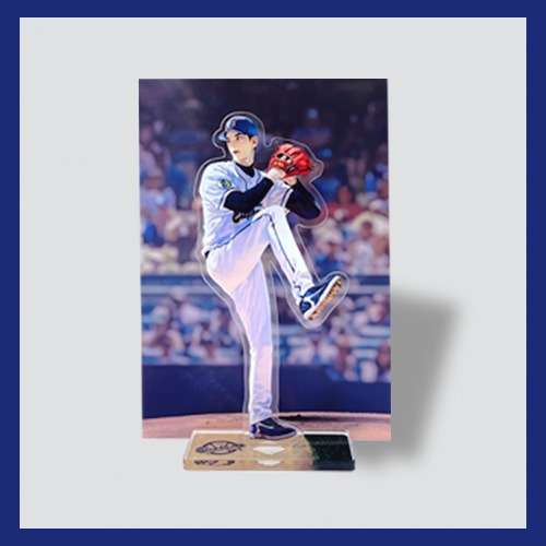 Sweet Spot - Yoon Gyun-young Acrylic Stand