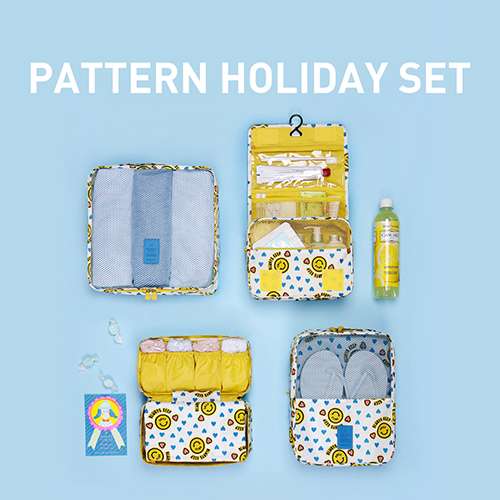 MONOPOLY PATTERN HOLIDAY SET