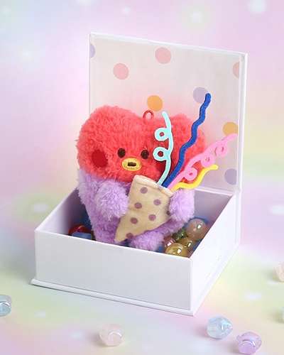 BT21 minini ぬいぐるみキーリング [サプライズ] - タタ(TATA)