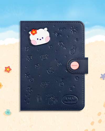 BT21 minini レザーパッチ パスポートカバー [バカンス] - アルジェイ(RJ)