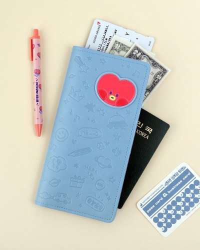 BT21 minini レザーパッチ パスポートカバー L - タタ(TATA)