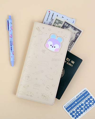 BT21 minini レザーパッチ パスポートカバー L - マン(MANG)