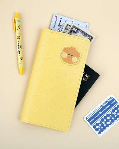 BT21 minini レザーパッチ パスポートカバー L- シュキ(SHOOKY)